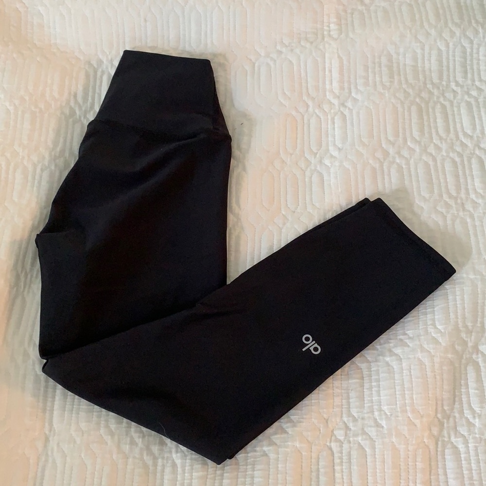 Alo Yoga High Waist Airlift Capri